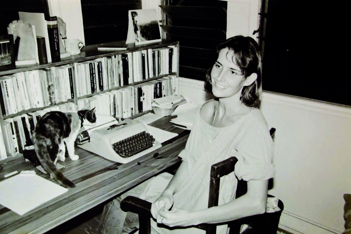 Gillian Mears at her writing desk in Victoria Street in 1985. (photograph supplied)